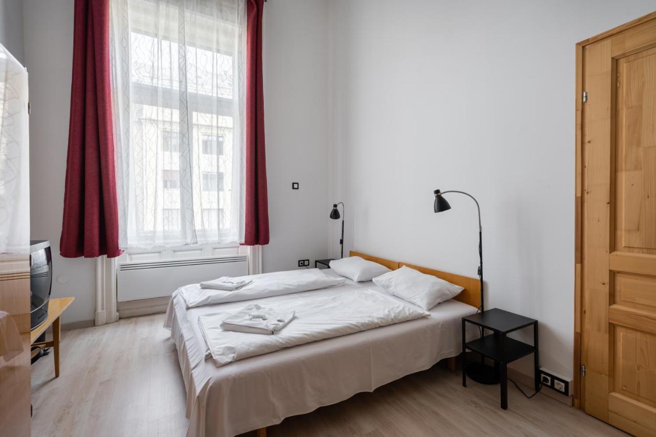 Retro Rebel Mode Apartment Budapest Eksteriør billede
