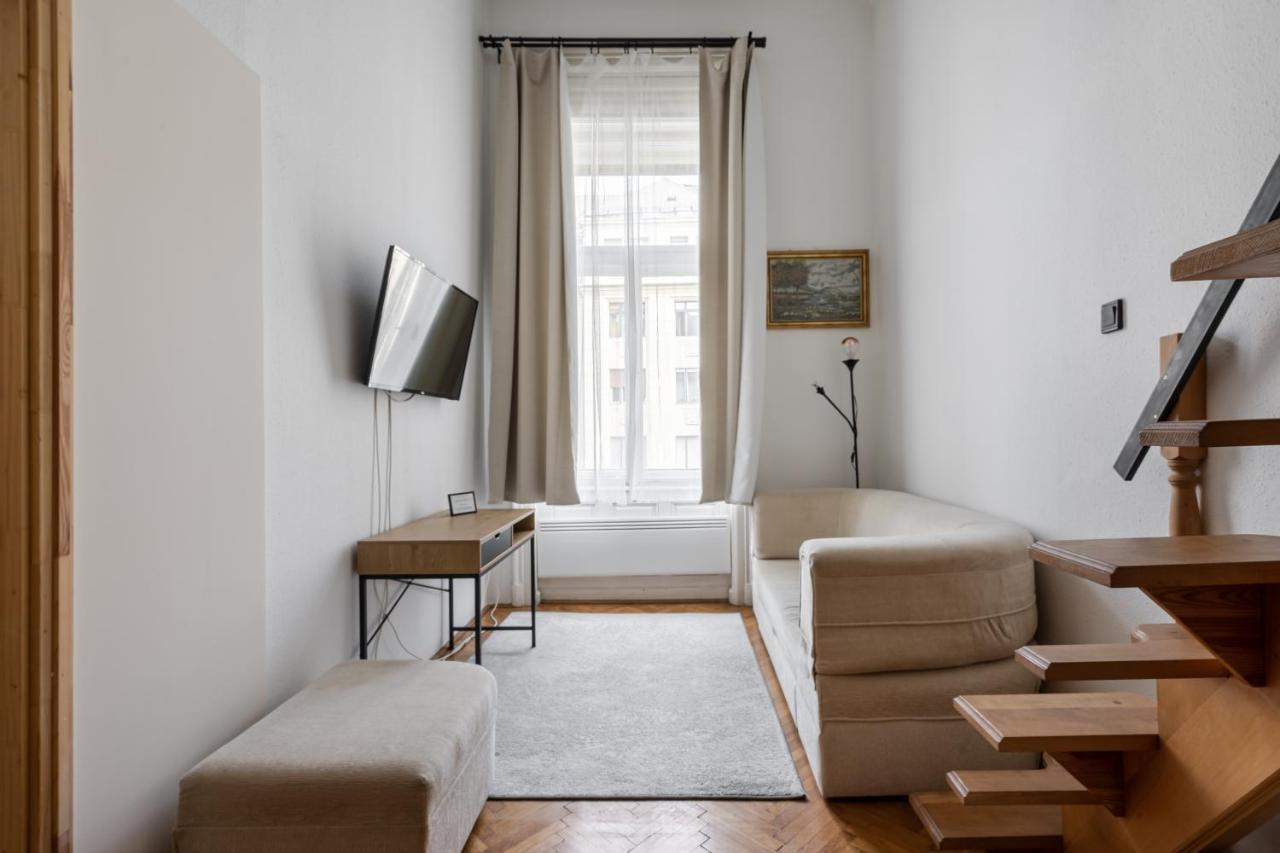 Retro Rebel Mode Apartment Budapest Eksteriør billede