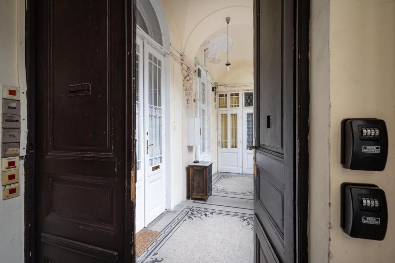 Retro Rebel Mode Apartment Budapest Eksteriør billede