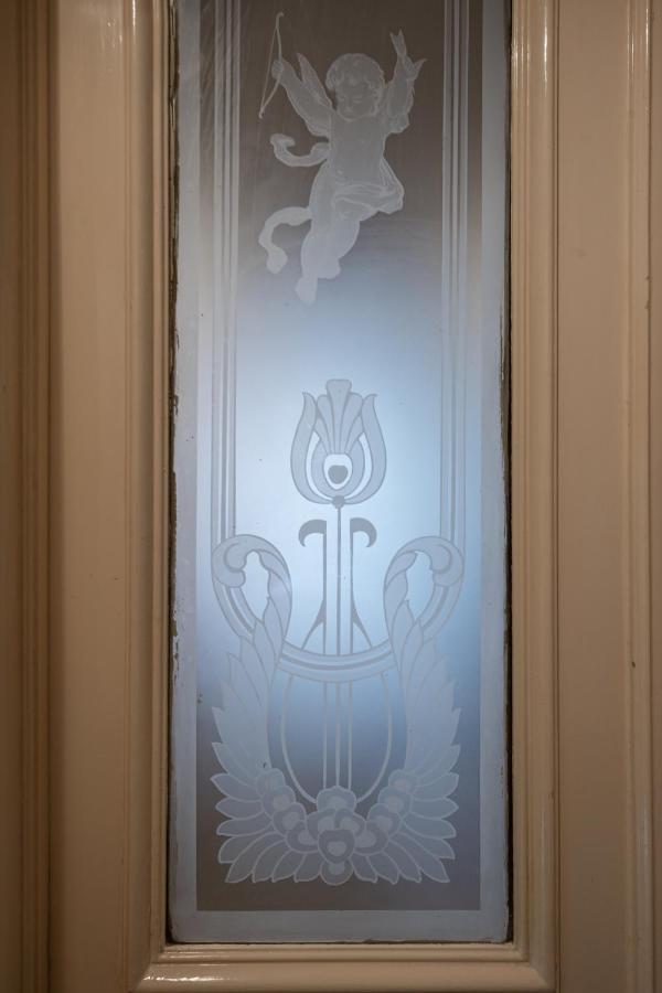 Retro Rebel Mode Apartment Budapest Eksteriør billede